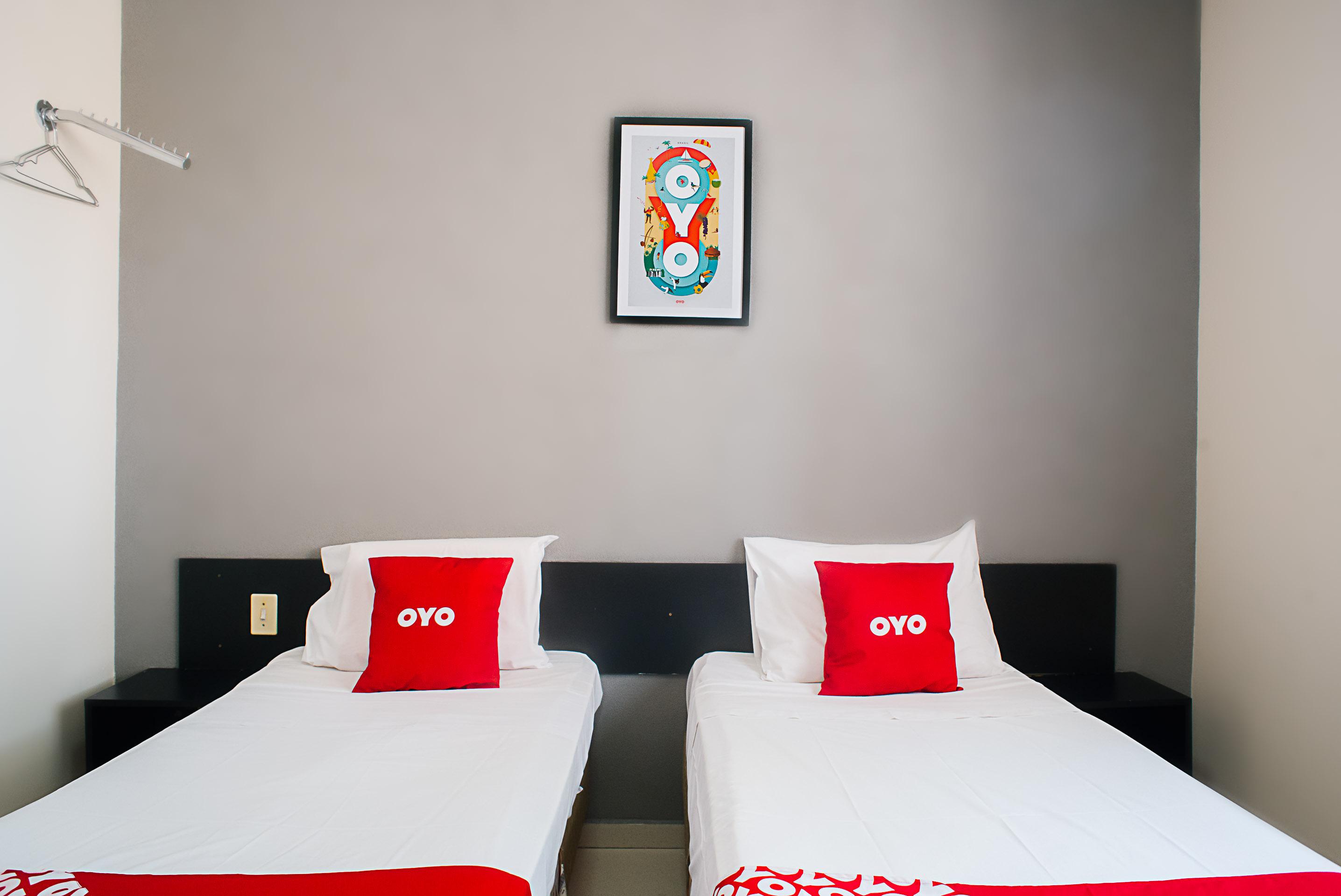 Oyo Cerrado Hotel, Campo Grande Кампу-Гранди Экстерьер фото OYO Rooms in India